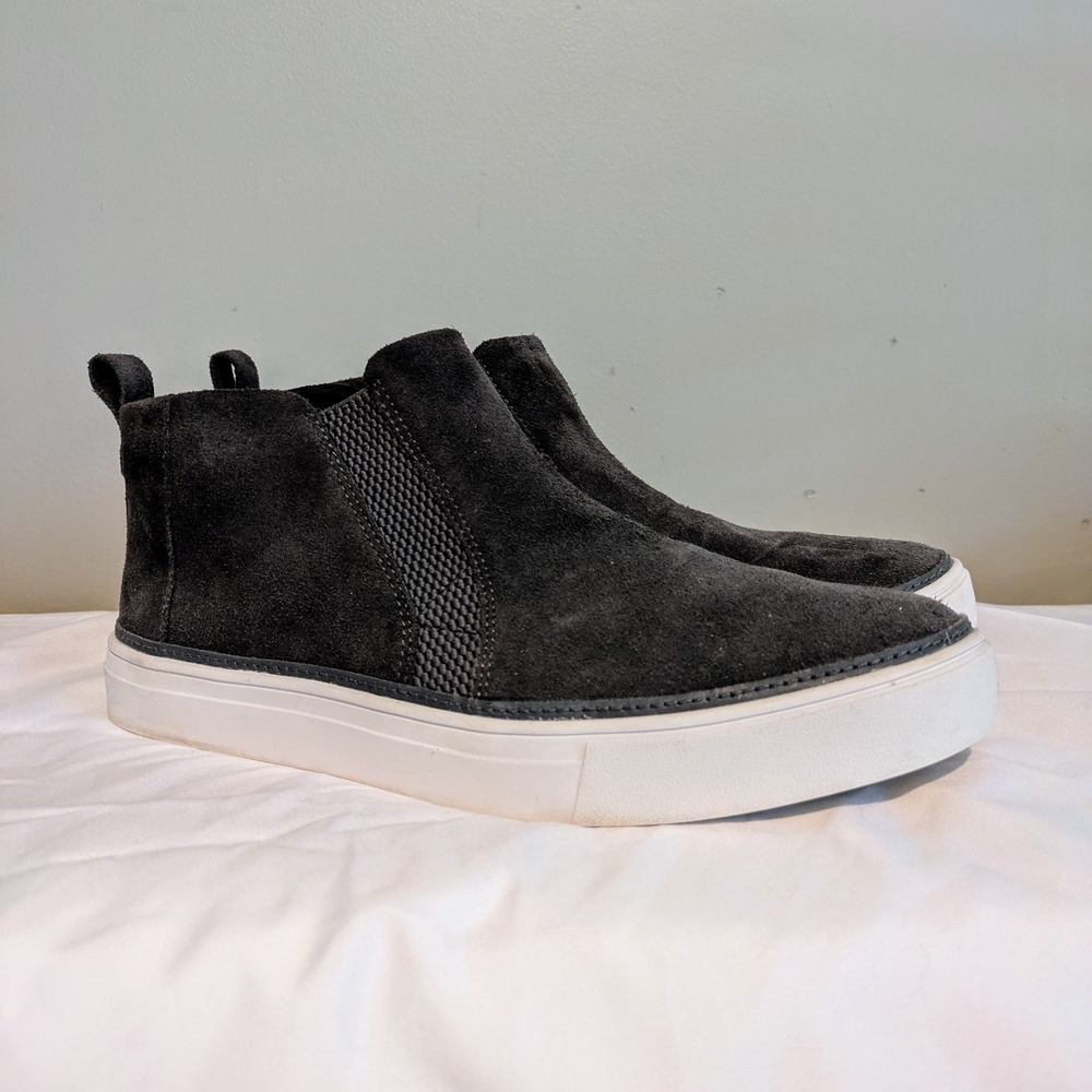 TOMS Bryce Women's Dark Gray Suede Slip-On Sneakers